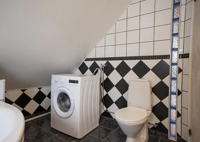 דירה Penthouse Med Skratak Og Utsikt - Sentralt